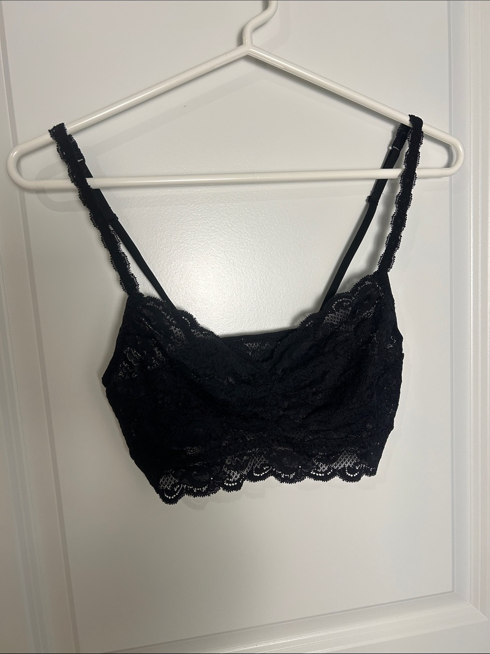 Black Lace Bralette with Scalloped Hem